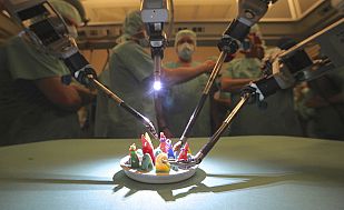 Un robot cirujano