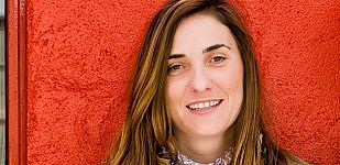 Nuestra directora recibe el premio Savirón Nuestra directora recibe el premio Savirón