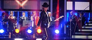 Colate arrasa, ¡ganador y "pato mareado" la misma noche! Colate arrasa, ¡ganador y "pato mareado" la misma noche!