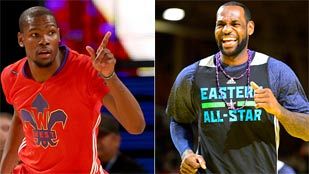 Durant y James luchan por el MVP en la fase definitiva de la NBA