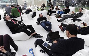 Siesta entre presentación y presentación del Mobile World Congress Siesta entre presentación y presentación del Mobile World Congress