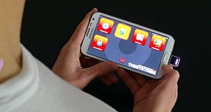 Sin manos, sin la voz... solo con la mirada podemos controlar nuestro smartphone Sin manos, sin la voz... solo con la mirada podemos controlar nuestro smartphone