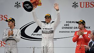 Alonso vuelve al podio tras los intratables Mercedes Alonso vuelve al podio tras los intratables Mercedes