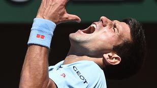 Djokovic vence a Gulbis y espera rival en la final de Roland Garros Djokovic vence a Gulbis y espera rival en la final de Roland Garros