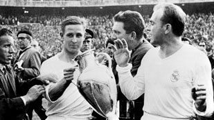 Las frases de Alfredo Di Stéfano: "Las finales no se juegan, se ganan" Las frases de Alfredo Di Stéfano: "Las finales no se juegan, se ganan"
