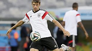 Thomas Müller, en un entrenamiento de Alemania Thomas Müller, en un entrenamiento de Alemania