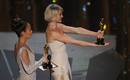 Cameron Diaz y Jennifer Lopez en la gala de los Oscars 2012
