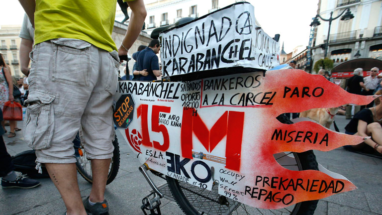 El 15M cumple un a&ntilde;o entre desalojos y asambleas