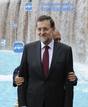 El presidente del PP Andaluz, Javier Arenas, detr&aacute;s de Mariano Rajoy
