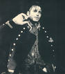 En 1972 Michael inici&oacute; su carrera en solitario, debutando con el &aacute;lbum Got to be there, al tiempo que compatibilizaba su labor como vocalista de los Jackson Five.1984