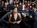 La futbolista brasile&ntilde;a Christine, a su llegada a la Gala de entrega de los premios al mejor jugador y mejor jugadora del 2008 de la FIFA.