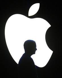 La compañía de Steve Jobs ha ganado el primer asalto de su batalla legal contra la surcoreana Samsung La compañía de Steve Jobs ha ganado el primer asalto de su batalla legal contra la surcoreana Samsung