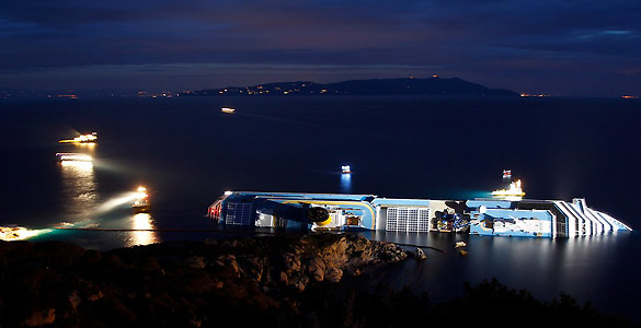 Varios factores, como la inexactitud del GPS, pudieron ser clave para la catástrofe del Costa Concordia Varios factores, como la inexactitud del GPS, pudieron ser clave para la catástrofe del Costa Concordia