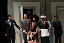 22 6h