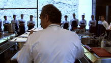50 cocineros trabajan en elBulli