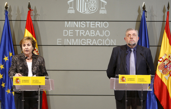 82.132 personas se sumaron en febrero a las listas del paro.
