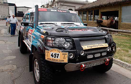 8.574 kil&oacute;metros esperan en el Dakar