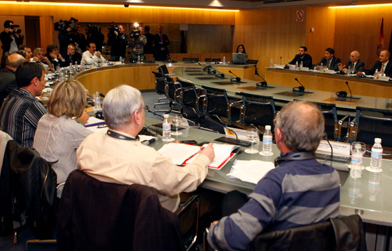 Principio de acuerdo sobre el futuro de los trabajadores de Opel en la planta de Figueruelas