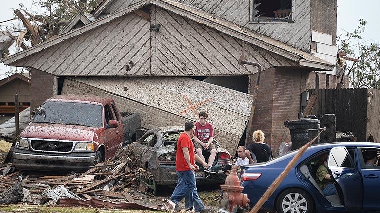 91 muertos, entre ellos 20 ni&ntilde;os, y 145 heridos por el tornado que golpe&oacute; la ciudad de Oklahoma, en EE.UU. 