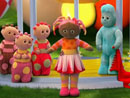 Imagen del  v&iacute;deo de El jard&iacute;n de los sue&ntilde;os titulado 99 UPSY DAISY BAILA CON LOS HAAHOOS