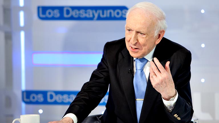 Leopoldo Abad&iacute;a: "A Merkel hay que canonizarla porque ha puesto orden en este pa&iacute;s"