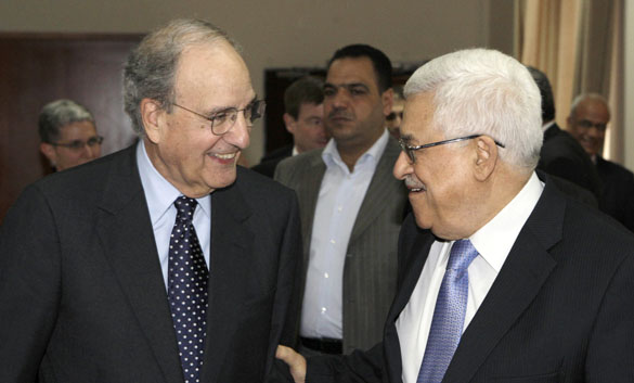 Abbas y Mitchell en Ramallah