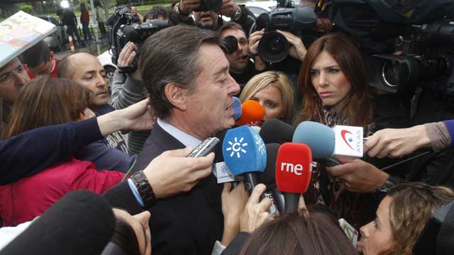 M&aacute;s Gente - La defensa de Bret&oacute;n rechaza el auto de procesamiento
