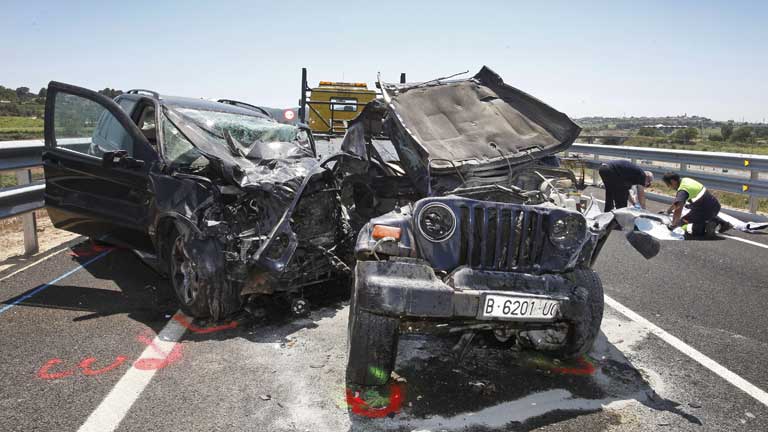 Mueren cuatro mujeres j&oacute;venes en accidente de tr&aacute;fico en Vilafranca del Penedes