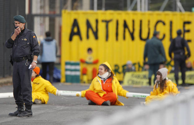 Activistas de Greenpeace en Garo&ntilde;a