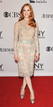 La actriz Jessica Chastin, con vestido de Mario Schwab, joyas de Harry Winston y zapatos de Giuseppe Zanotti.