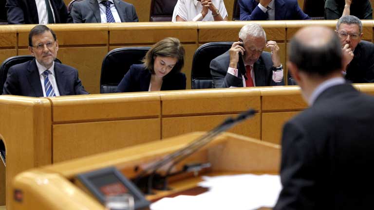 Acusaciones mútuas entre Rubalcaba y Rajoy