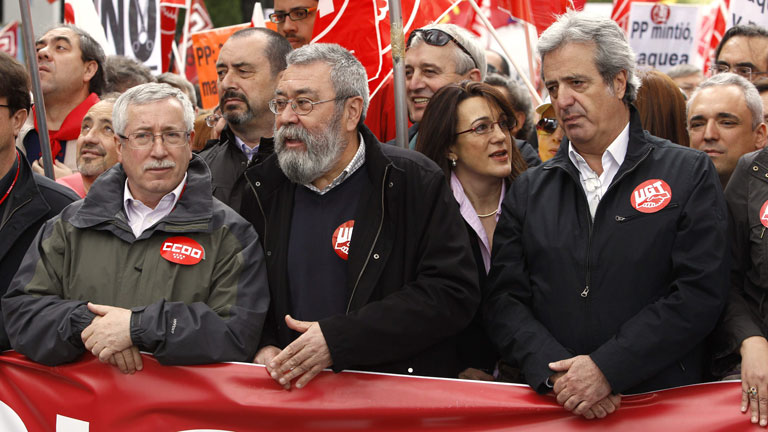UGT acusa al Gobierno de "embarrancar" el buque de la econom&iacute;a en el d&iacute;a del trabajador