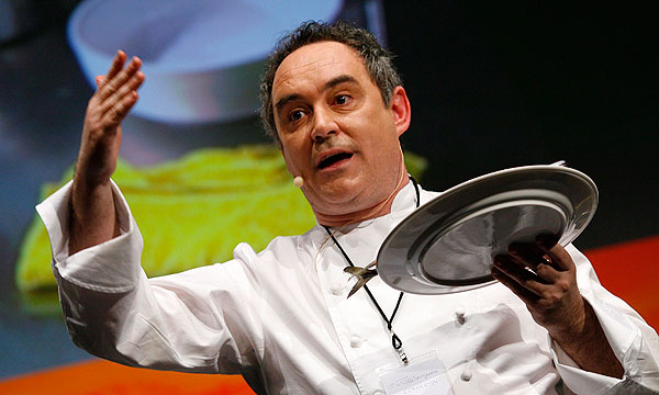 Ferr&aacute;n Adri&agrave; habla de la pol&eacute;mica con Santi Santamar&iacute;a y defiende sus pr&aacute;cticas culinarias.