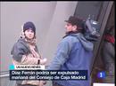 Ir al Video&nbsp;Los afectados de Air Comet esperan que sus embajadas les ayuden