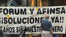 Ir al Video&nbsp;Los afectados de F&oacute;rum y Afinsa se concentran ante el Congreso de los Diputados