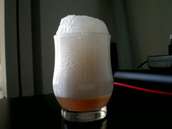 Ver v&iacute;deo  'Agua oxigenada y espuma, &iquest;por qu&eacute;?'