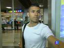 Ir al Video&nbsp;Ag&uuml;ero desembaca en Manchester