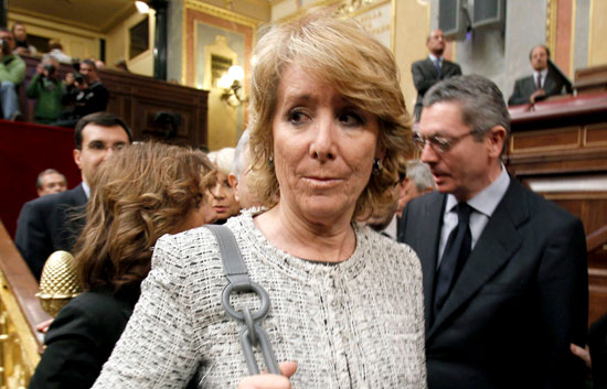 Rajoy respalda la campa&ntilde;a de rebeli&oacute;n contra el aumento del IVA de Esperanza Aguirre