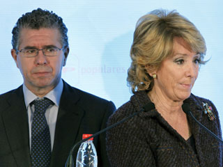 Ver v&iacute;deo  'Aguirre destituye a Granados como secretario general del PP de Madrid por "falta de confianza"'