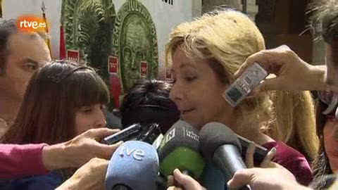 Ver v&iacute;deo  'Aguirre insiste en que el billete de metro sencillo no sube y califica el metrob&uacute;s de "descuento"'