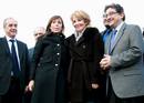 La presidenta de la Comunidad de Madrid, Esperanza Aguirre, hace campa&ntilde;a por Alicia S&aacute;nchez-Camacho, y asegura en Roses (Girona) que hace falta un Gobierno catal&aacute;n que se deje de 
