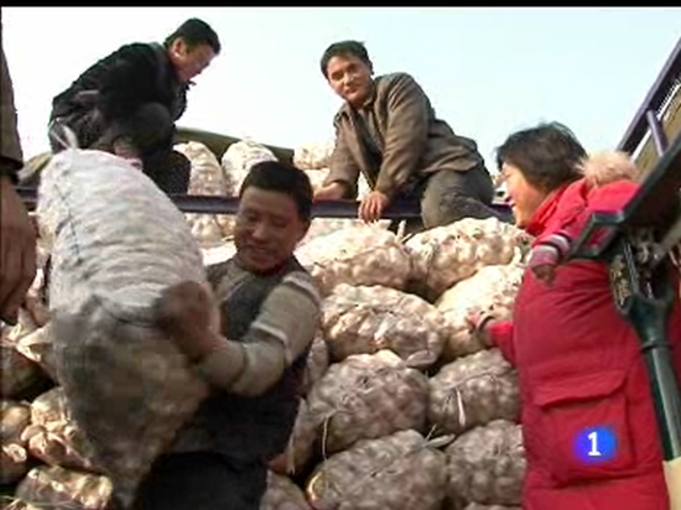 Ir al Video&nbsp;El ajo se pone de moda en China con la llegada de la gripe A