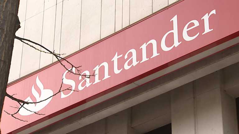 Banco Santander asegura a los sindicatos que el ajuste de plantilla no será traumático