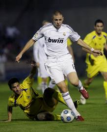 Ni siquiera contra el Alcorc&oacute;n fue capaz de despertar el apagado Benzema.