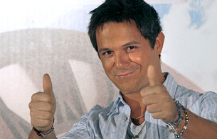 Ver v&iacute;deo  'Alejandro Sanz: Valoro tener gente cerca y una ilusi&oacute;n por la que trabajar'