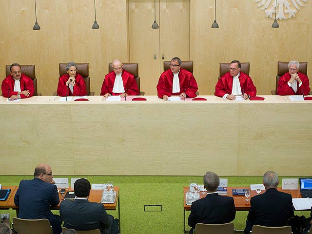 Alemania avala los rescates en la zona euro pero su Parlamento deber&aacute; aprobar futuras ayudas