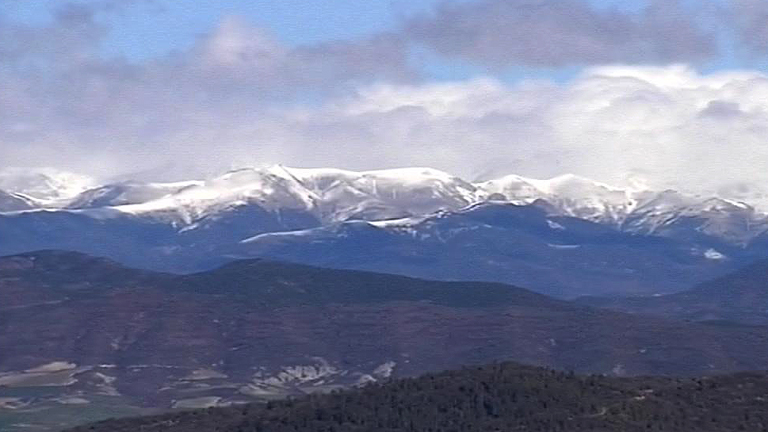 La primavera llega este martes con 21 provincias  espa&ntilde;olas en alerta por fr&iacute;o, viento y nieve
