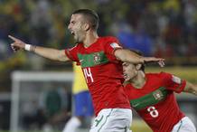 Alex celebra un gol marcado en el partido Brasil-Portugal durante el Mundial de f&uacute;tbol sub-20