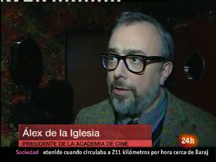 Ver v&iacute;deo  '&Aacute;lex de la Iglesia defiende la ley Sinde'