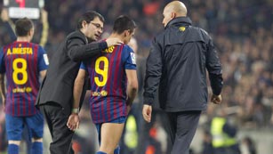 Ver v&iacute;deo  'Alexis, lesionado, no jugar&aacute; con el Bar&ccedil;a el pr&oacute;ximo mi&eacute;rcoles en la Liga de Campeones contra el Bayer Leverkusen.'